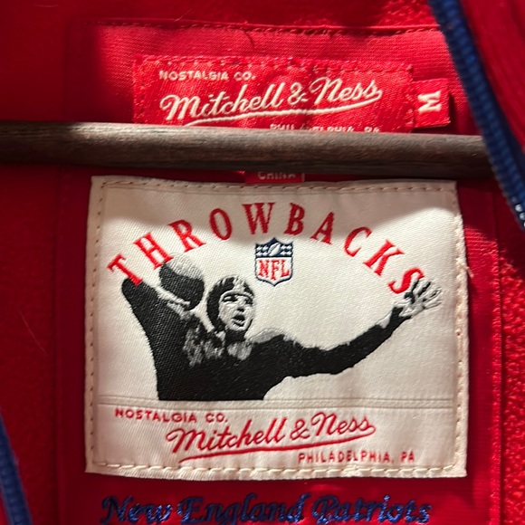New England patriots throwback track jacket - Picture 1 of 3